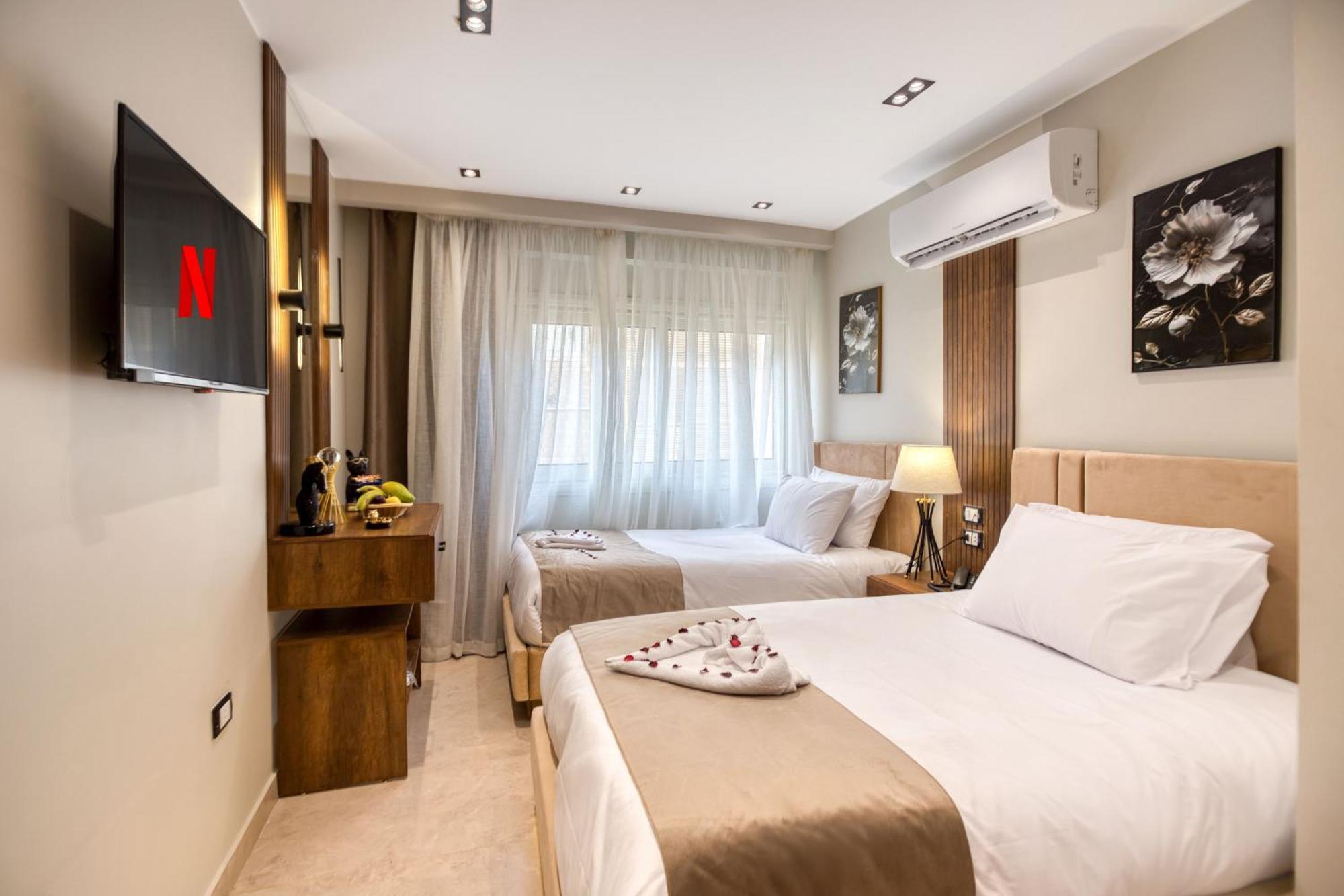 Gaia Pyramids Hotel Kafret el-Gabal المظهر الخارجي الصورة