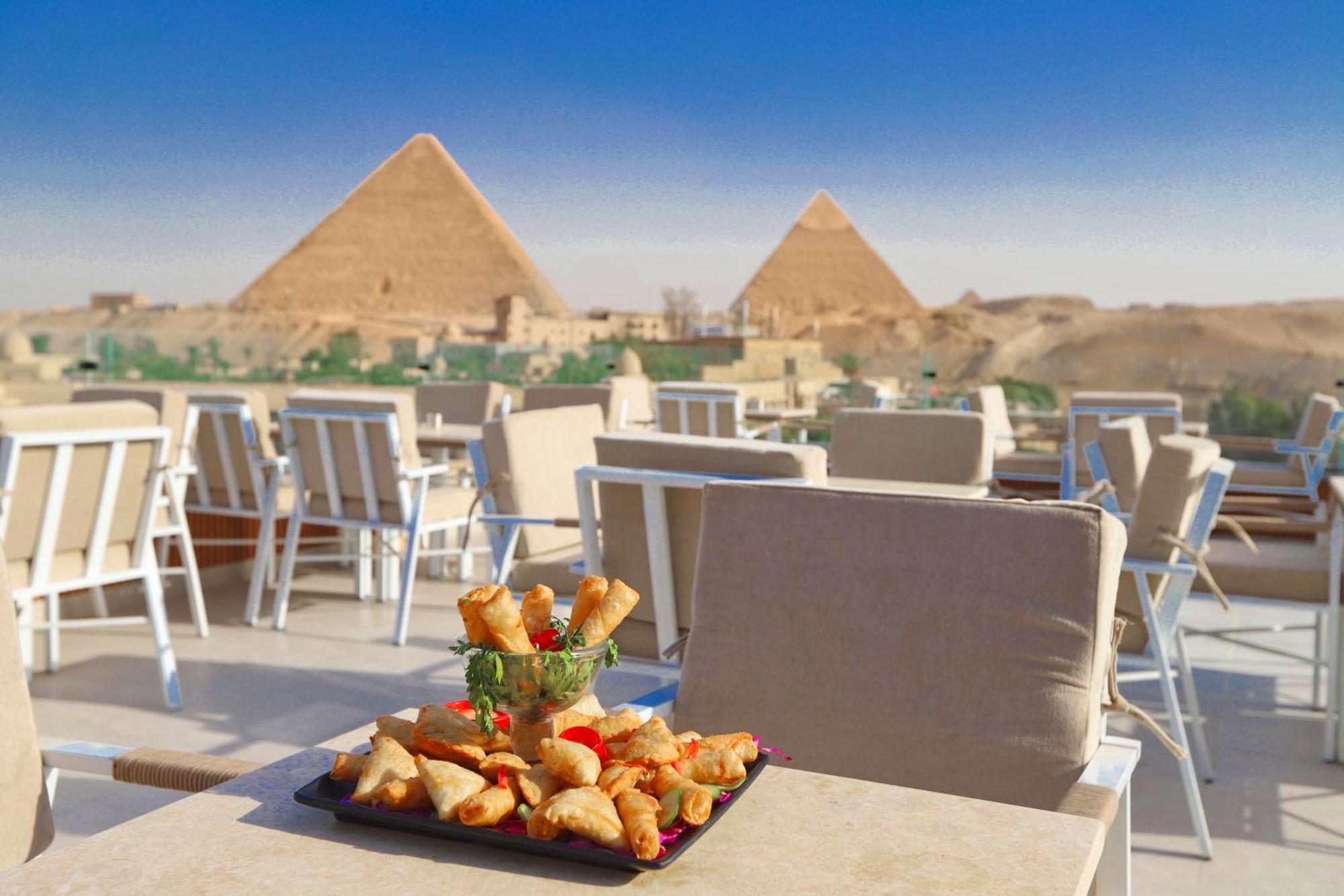 Gaia Pyramids Hotel Kafret el-Gabal المظهر الخارجي الصورة