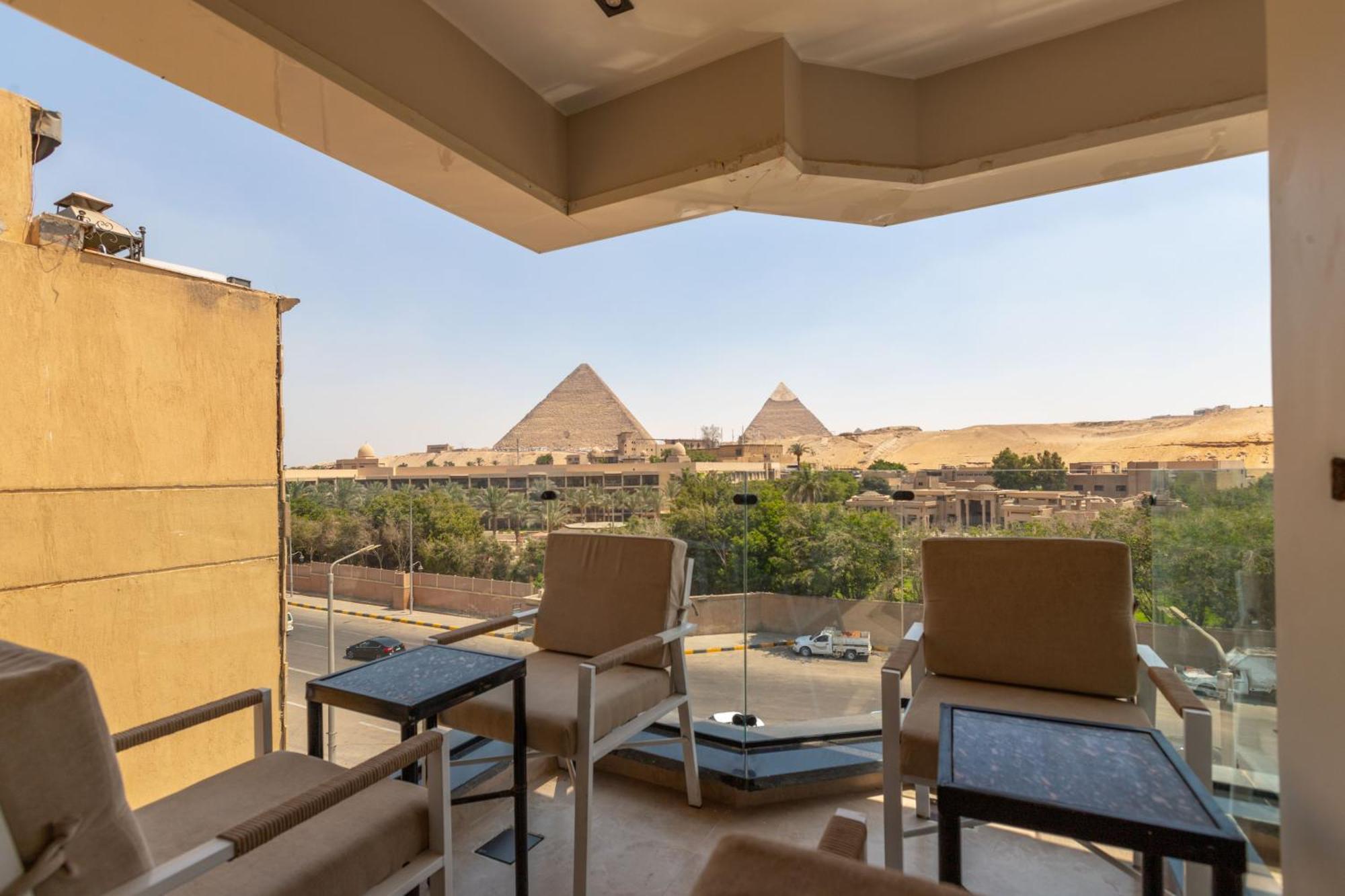 Gaia Pyramids Hotel Kafret el-Gabal المظهر الخارجي الصورة