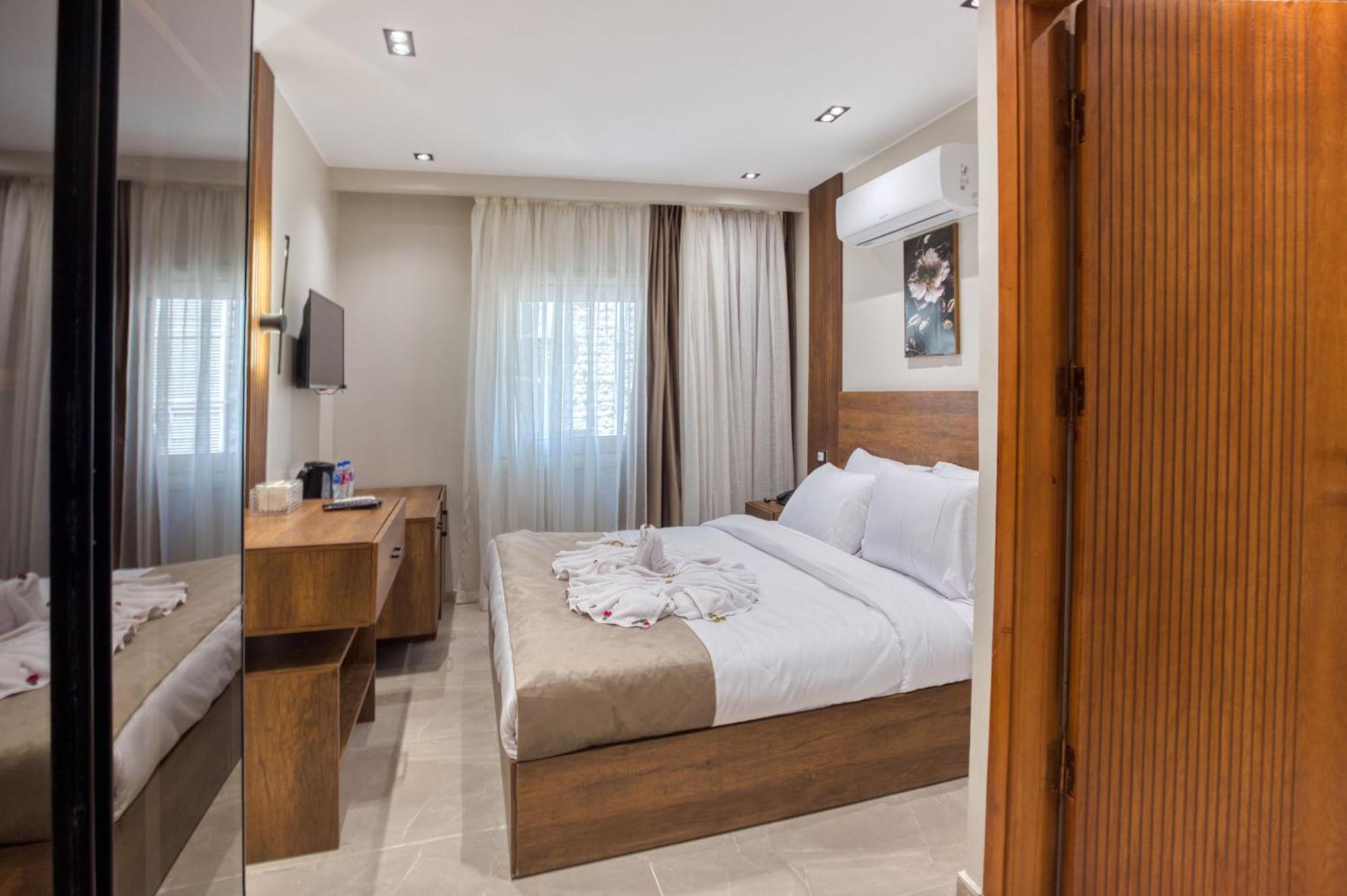 Gaia Pyramids Hotel Kafret el-Gabal المظهر الخارجي الصورة